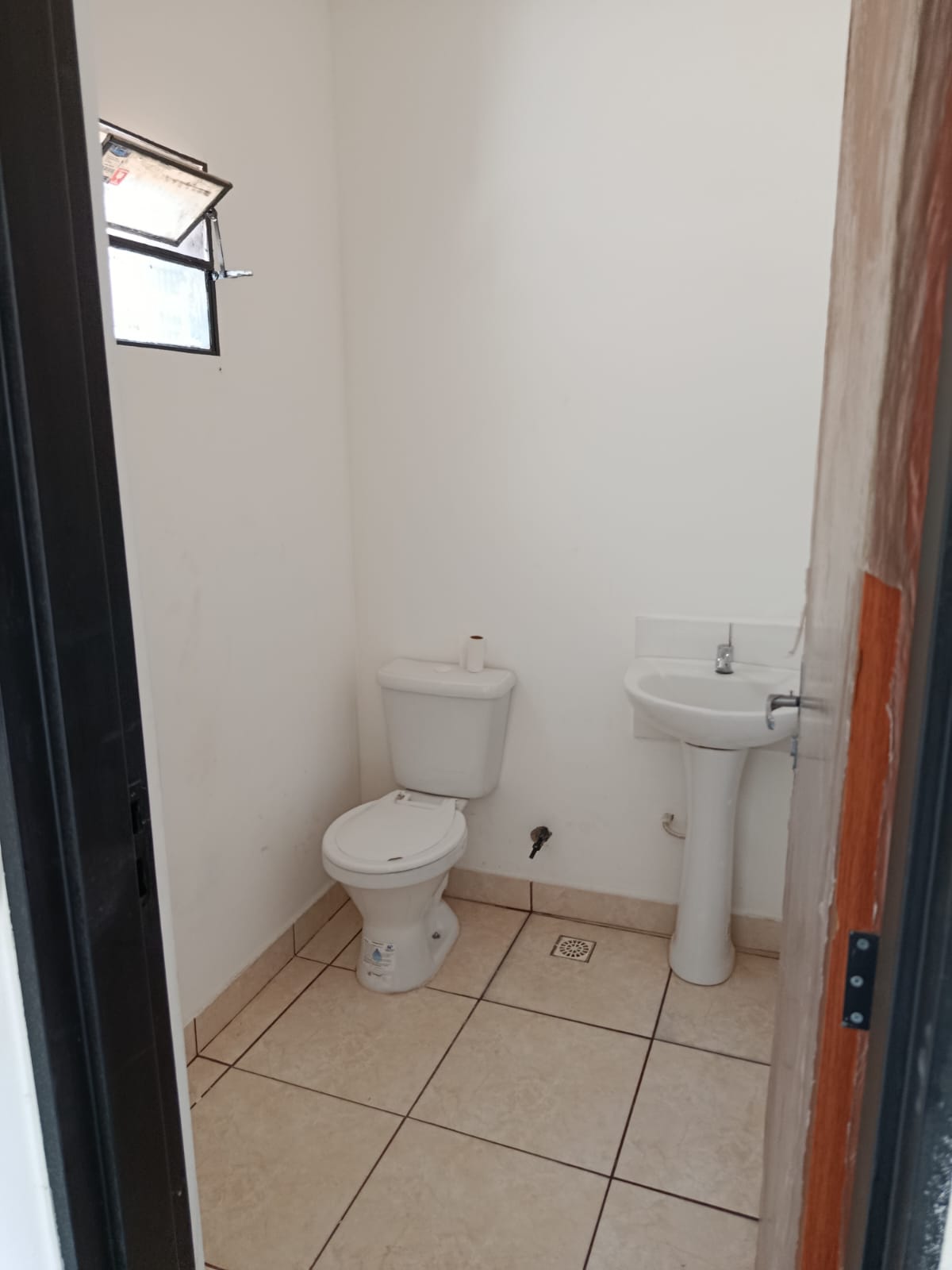 sala 4 banheiro d.jpeg